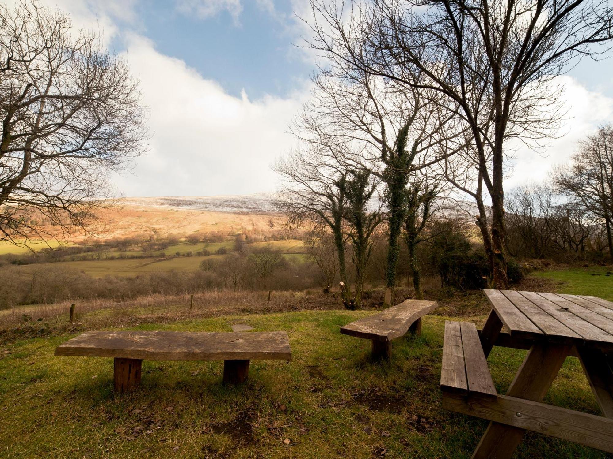 Yha Brecon Beacons Hostel Exterior photo